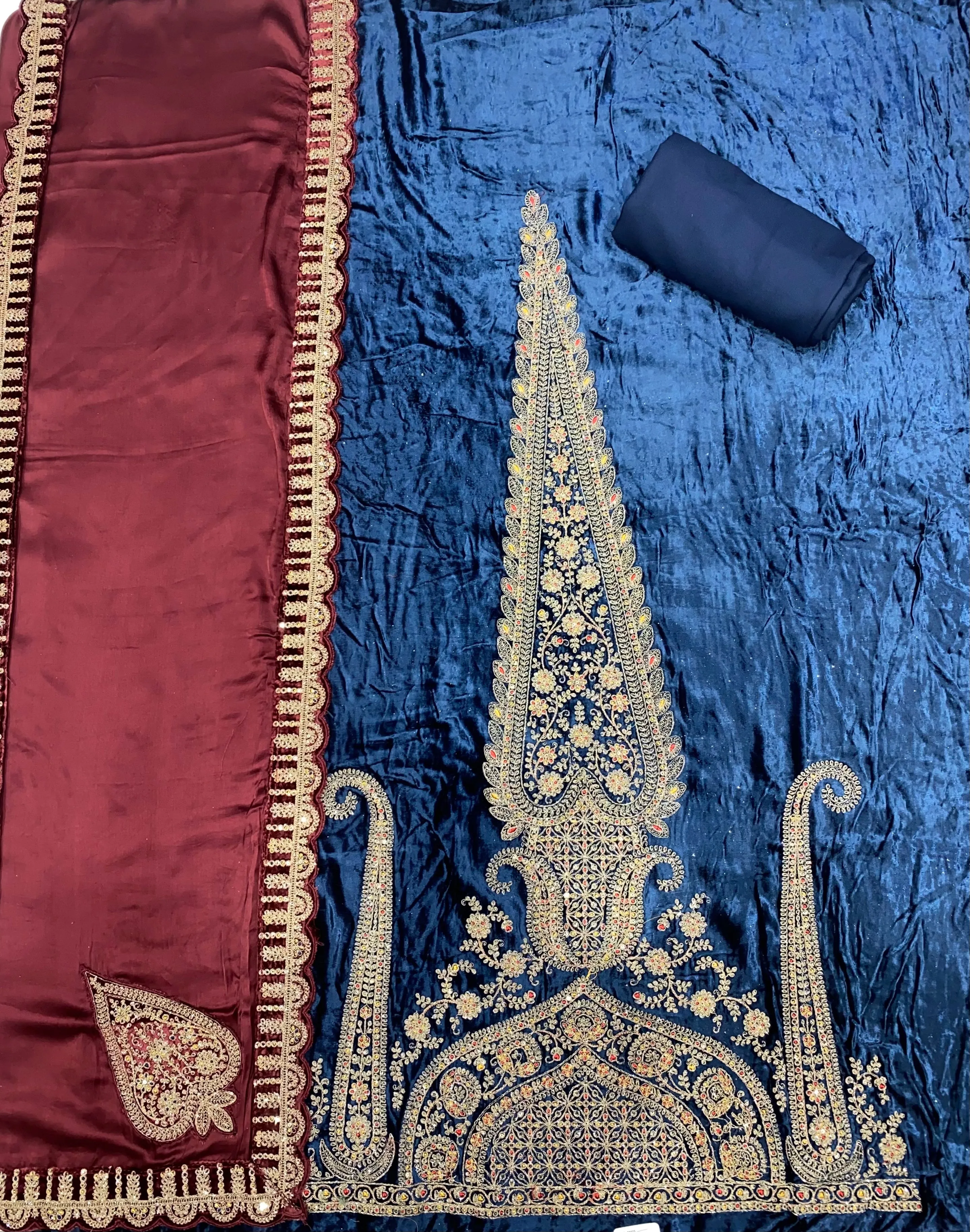 Blue Velvet Unstitched Suit with Zari and thread Embroidery