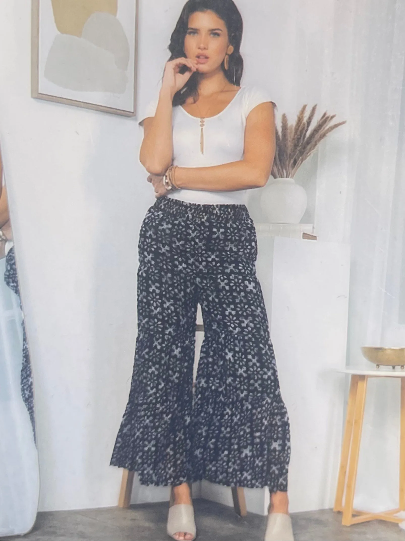 Connie Abstract Wide Leg Pants