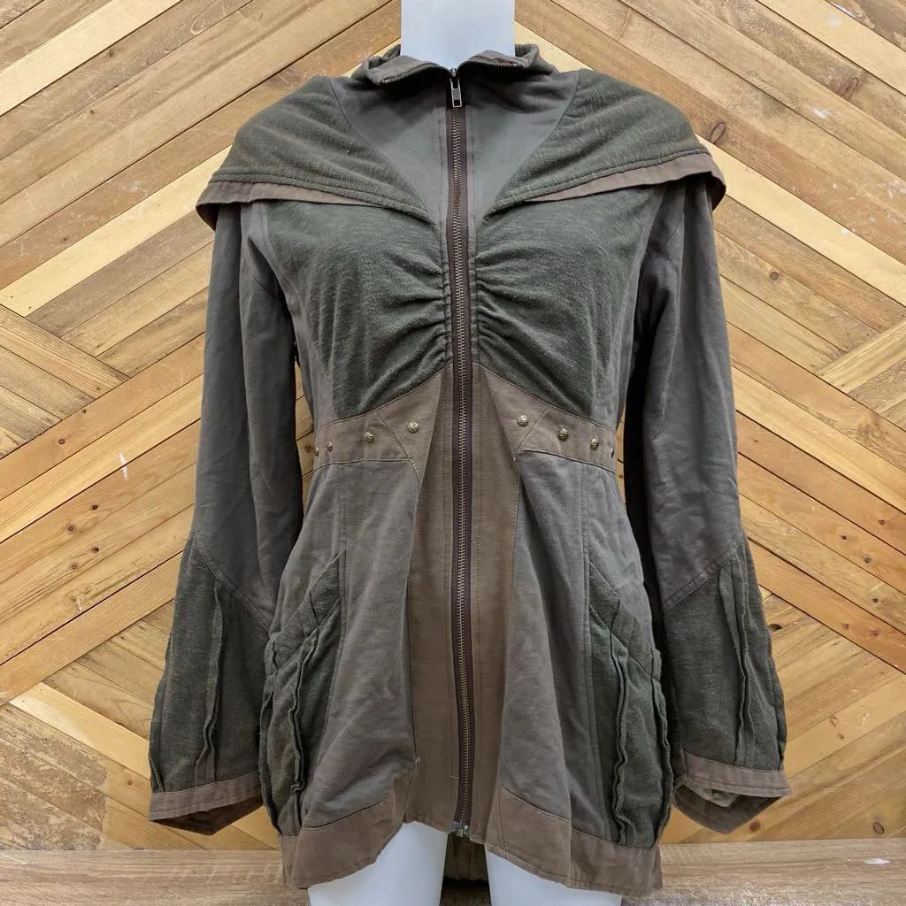 Flying Banjo - Women's Jacket: Brown/Green-women-MD