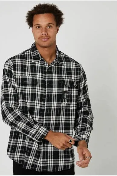 Former flannel ruptured ls shirt - black