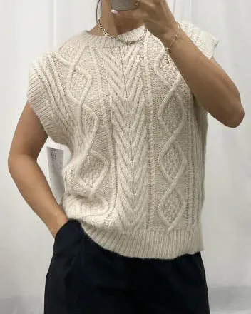 Laith Cable Knit Vest Bone