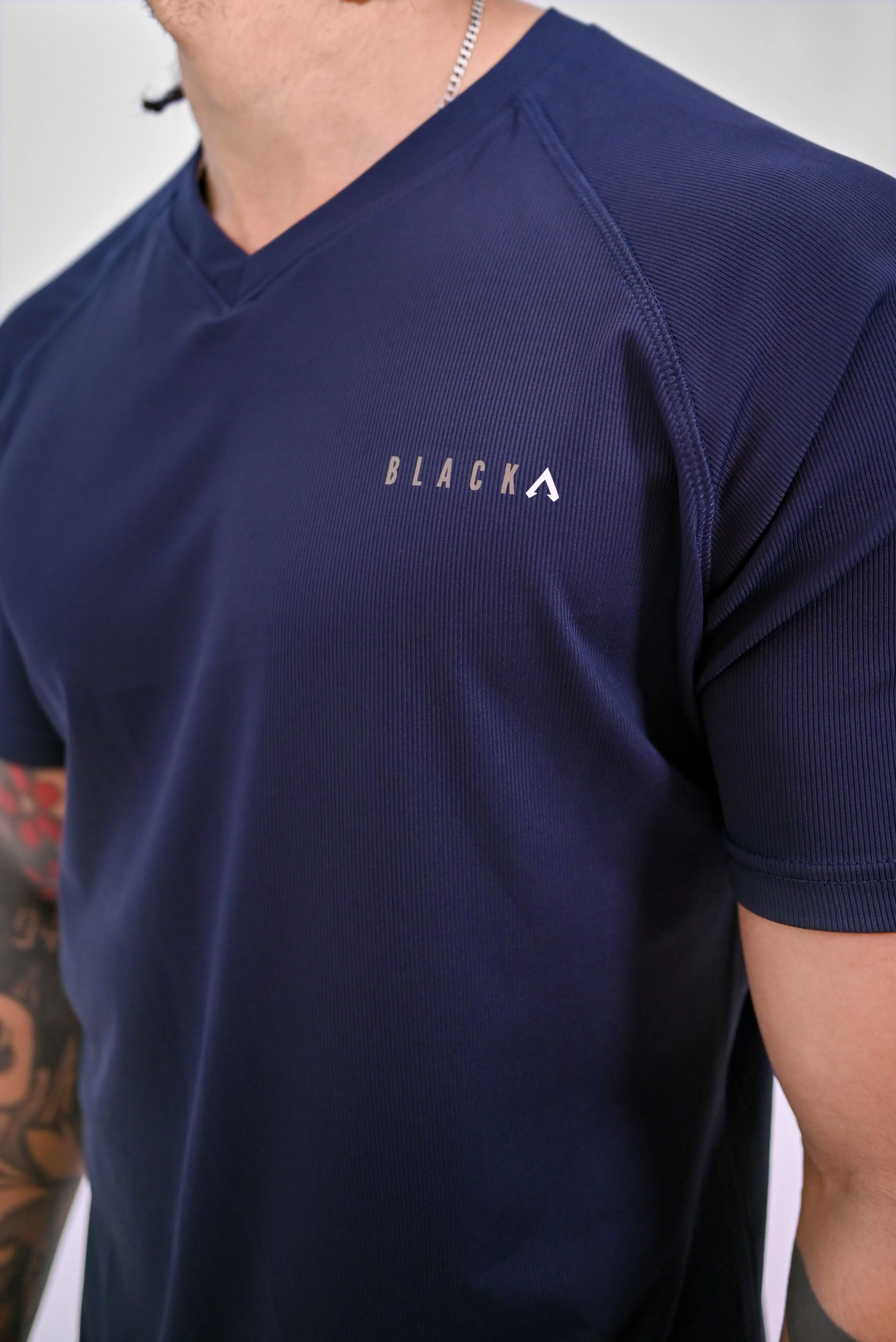 MOTION TEE - NAVY BLUE