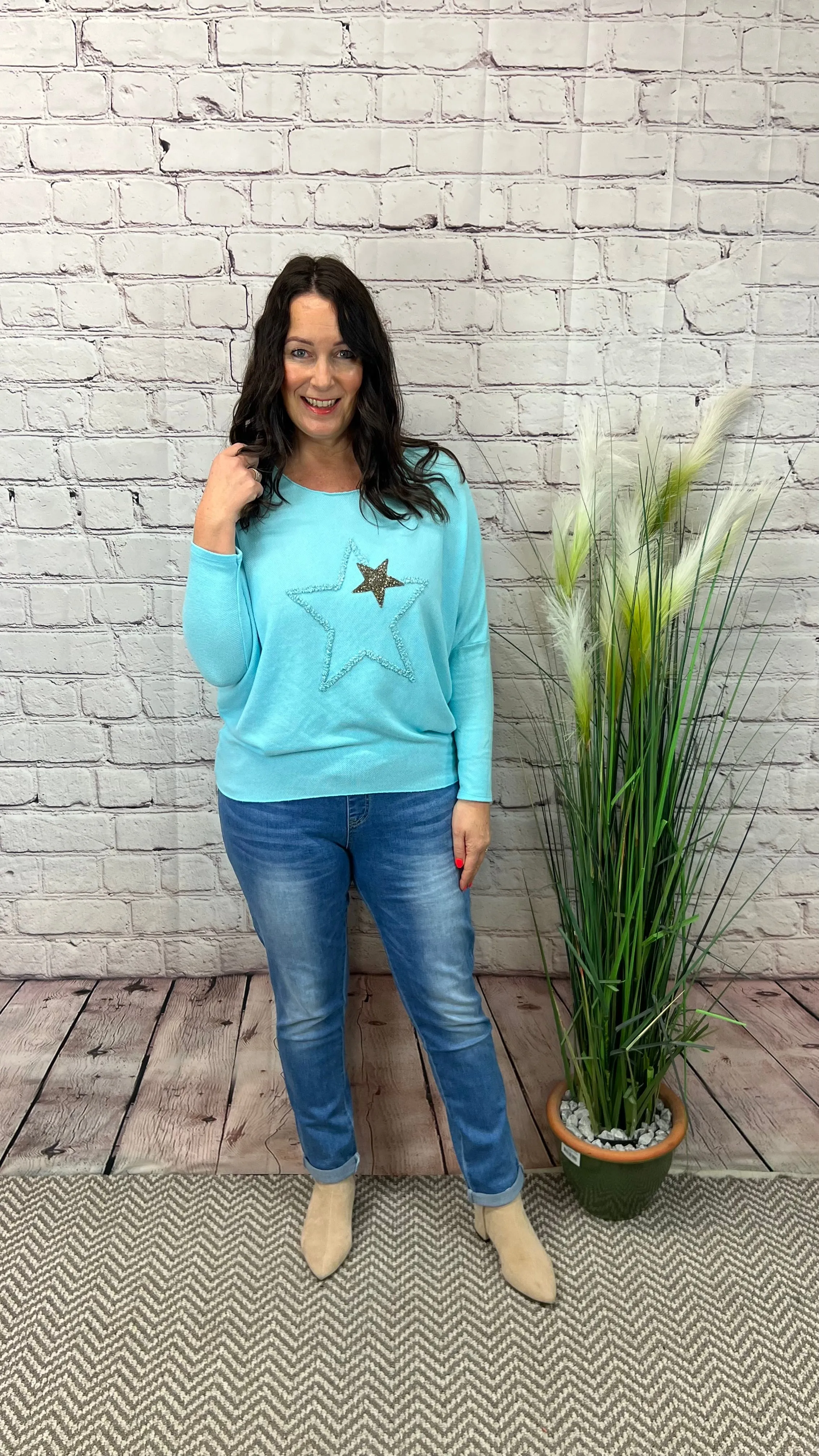 SANDRA Star Emboss Fine Knit