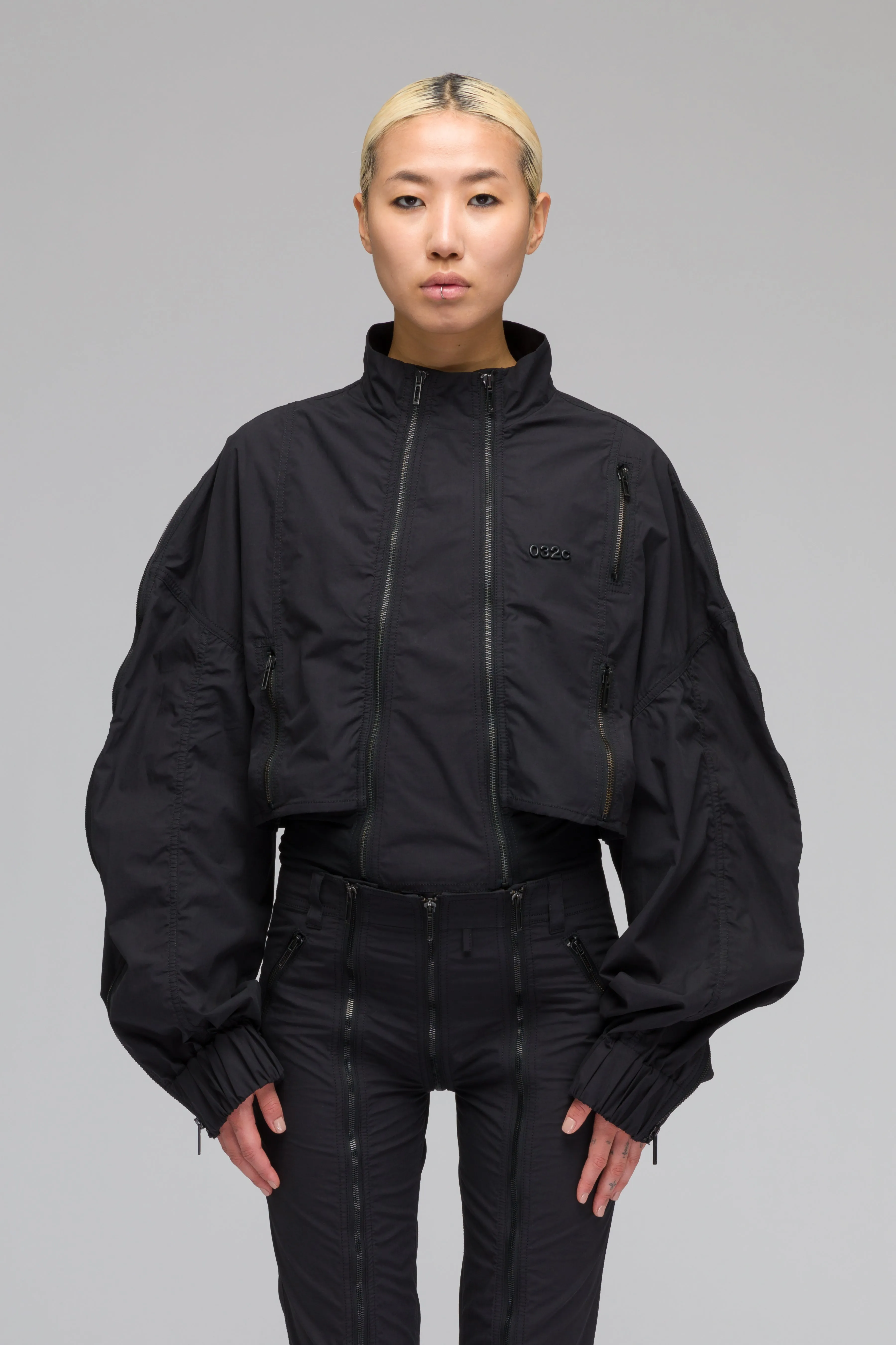 'SPLIT JUMP' CROPPED FLIGHT JACKET