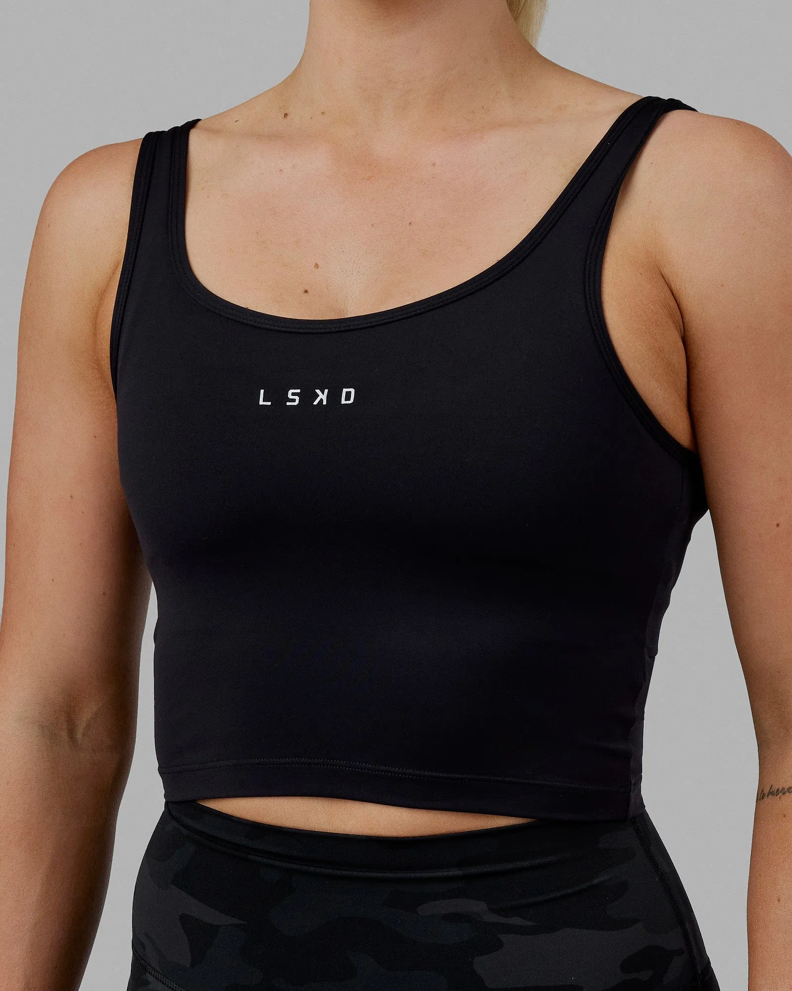 Staple Active Cropped Tank - Black