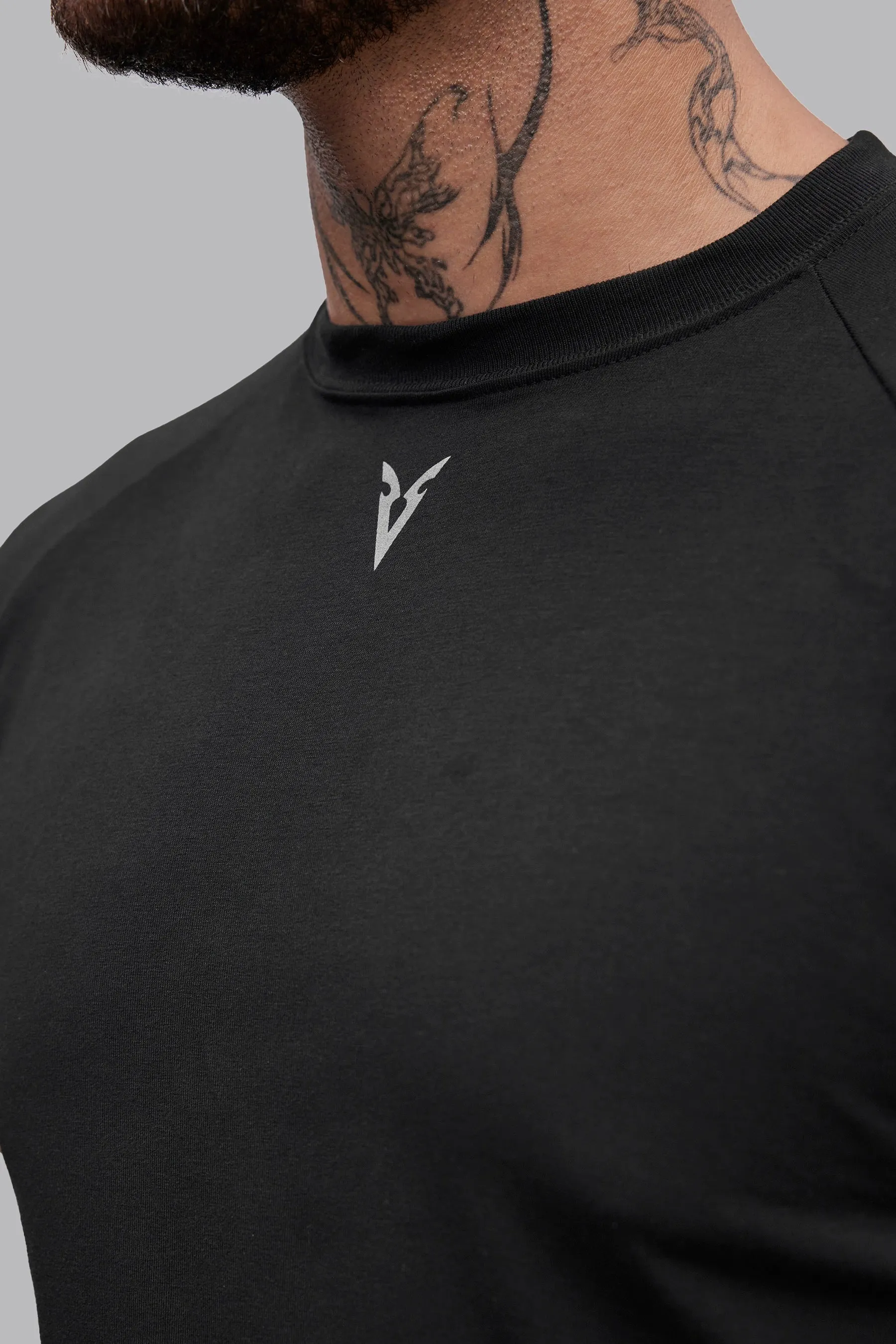 V_BUILD T-SHIRT - Black