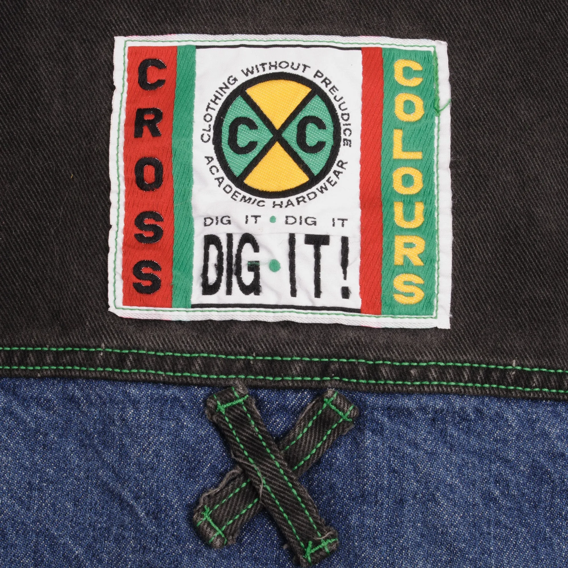 VINTAGE 1990S CROSS COLOURS HIP HOP DENIM JACKET SIZE 1  XL MADE IN USA