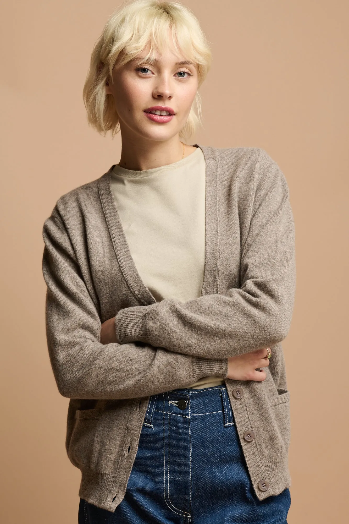 Women's Lambswool Cardigan - Truffle